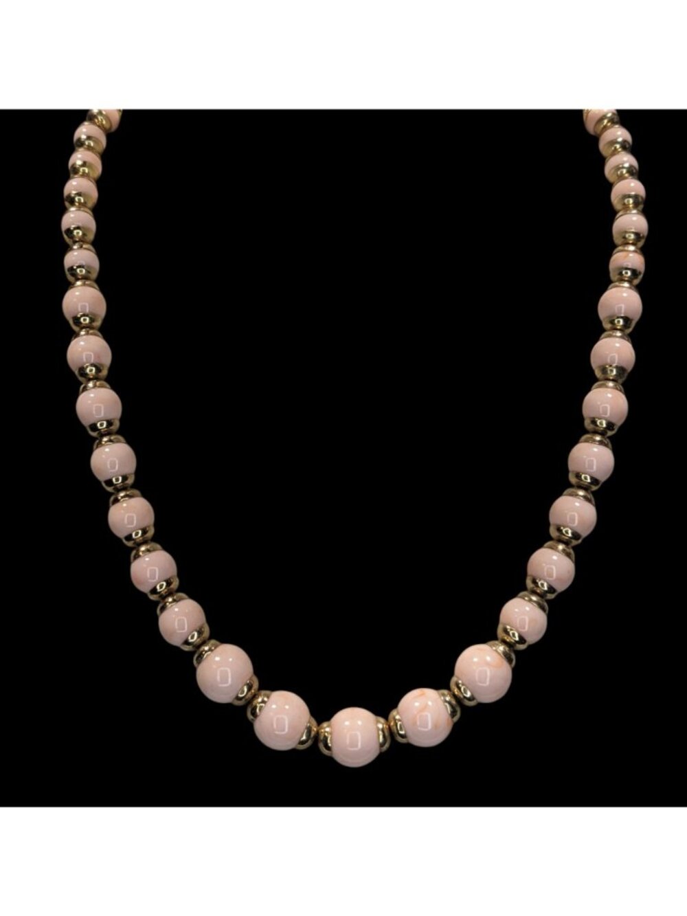 Vintage 80s Avon Necklace & Bracelet Set With Pink Lucite Beads & Gold Tone Acce - Picture 2 of 8